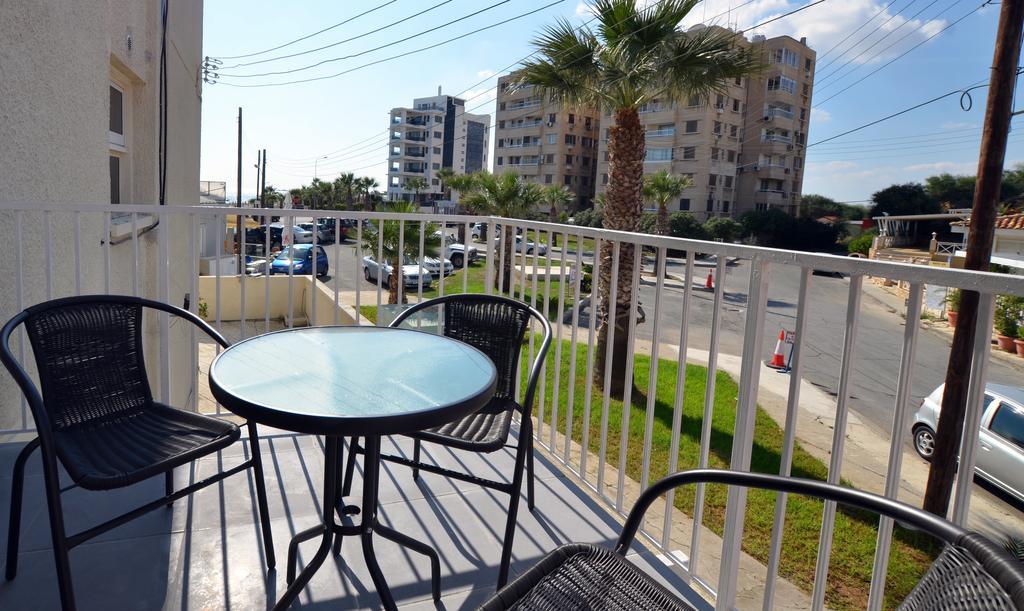 Mackenzie Blu Beach Studio Larnaca Exteriér fotografie